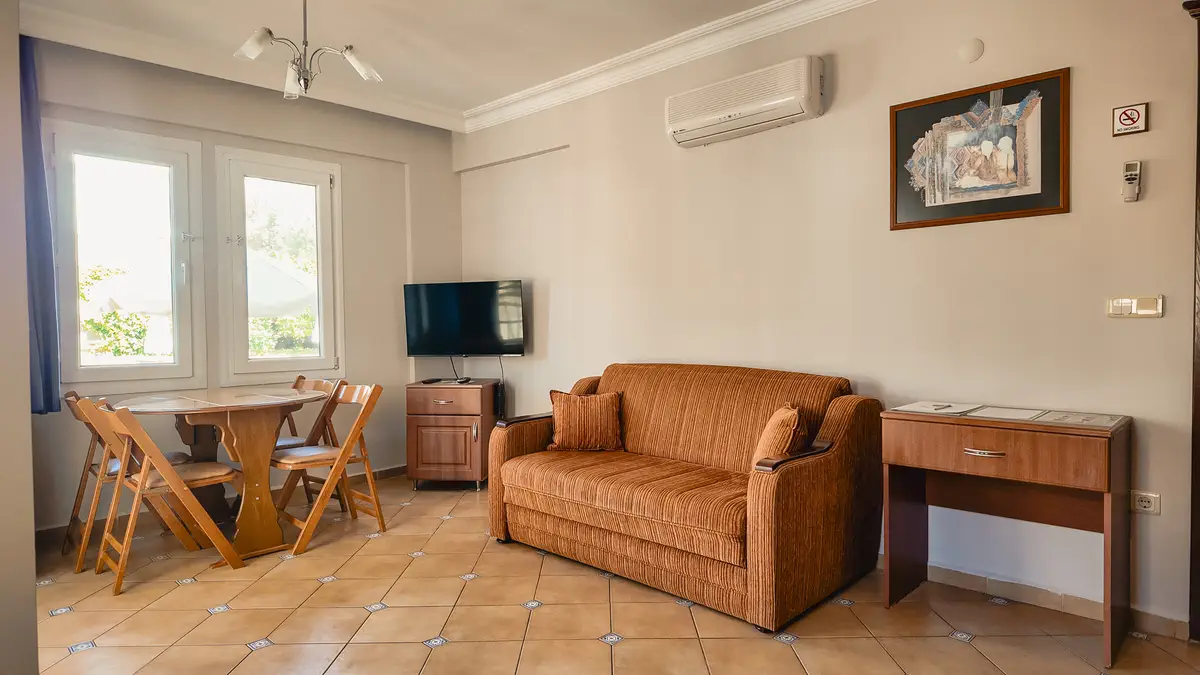 1 Bedroom Apartments