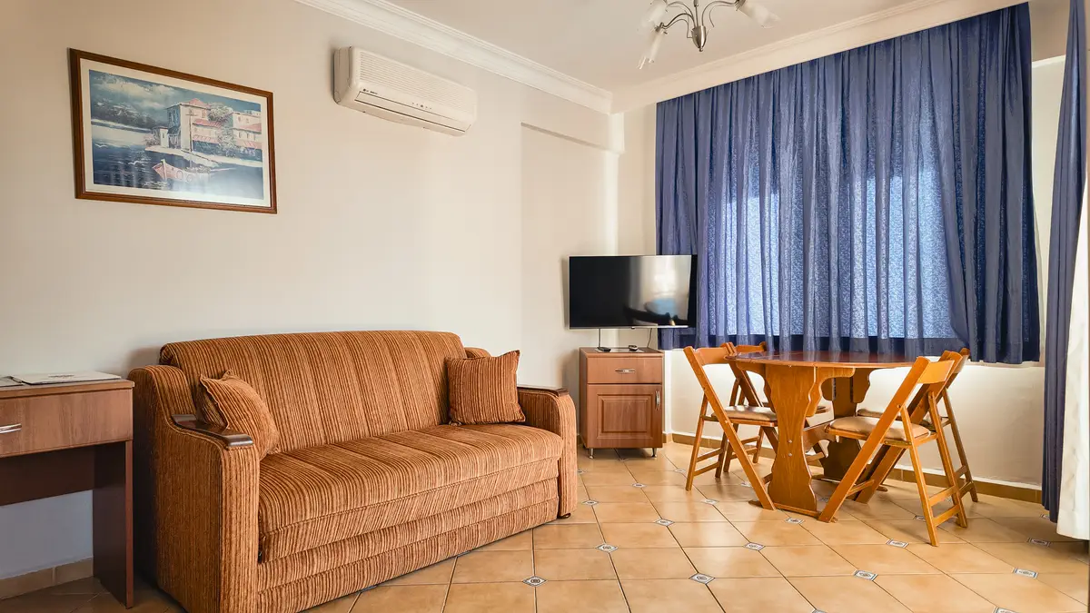 2 Bedroom Dublex Apartment