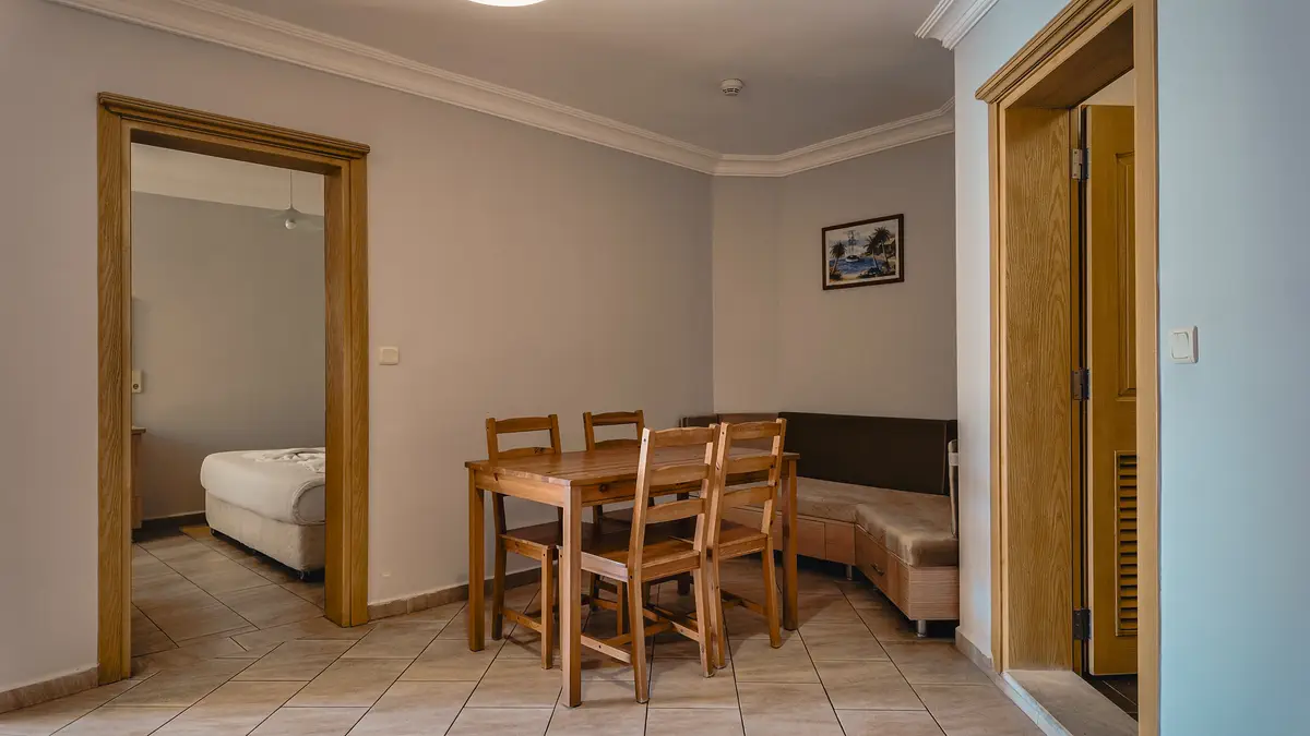 2 Bedroom Apartment